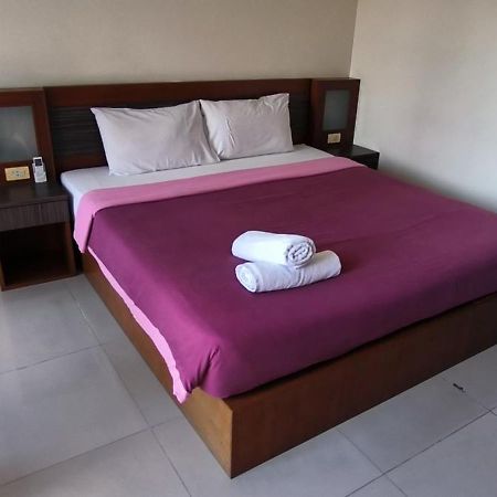 Kanpai Hotel Patong Eksteriør bilde