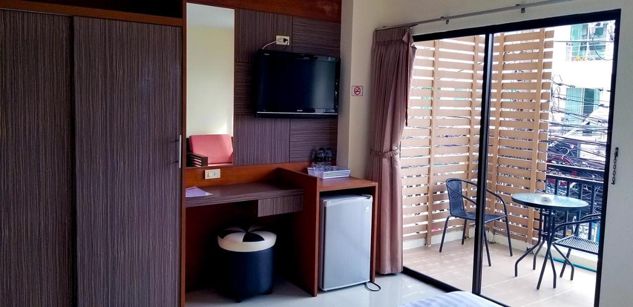 Kanpai Hotel Patong Eksteriør bilde